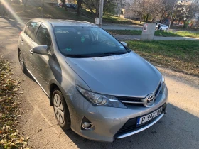 Toyota Auris 1.33 VVT-i 6ск Terra, снимка 4