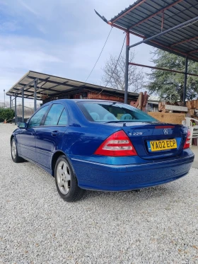 Mercedes-Benz C 220 2.2, 143к.с., снимка 4