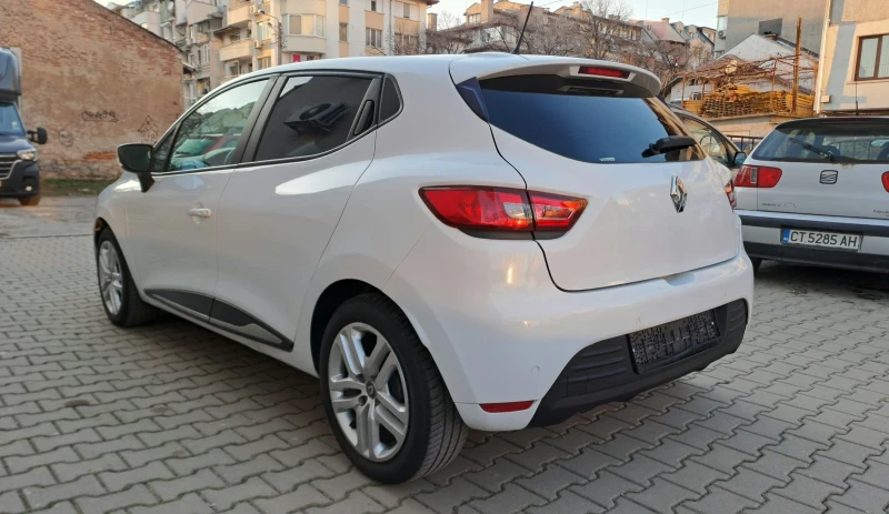 Renault Clio 74.000км/ 27.07.2017г., снимка 4 - Автомобили и джипове - 49160102