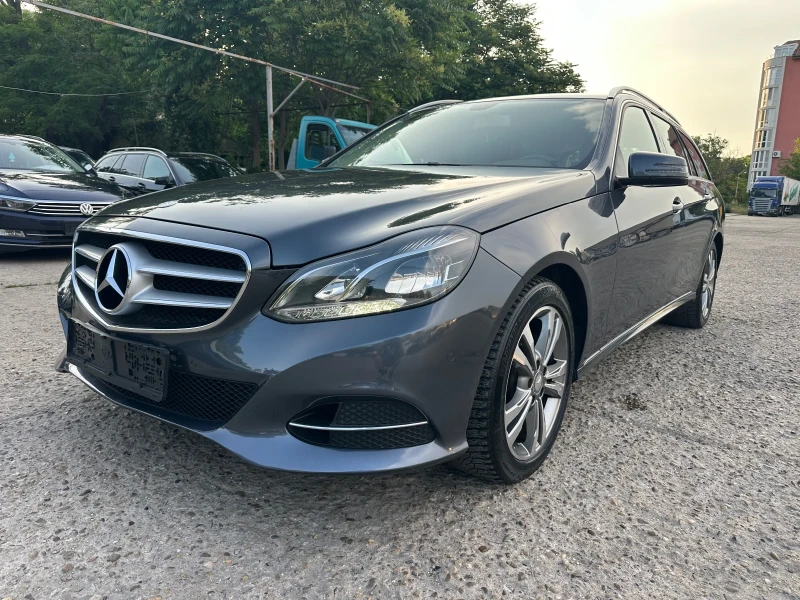 Mercedes-Benz E 220 E 220 / 4 MATIC 
