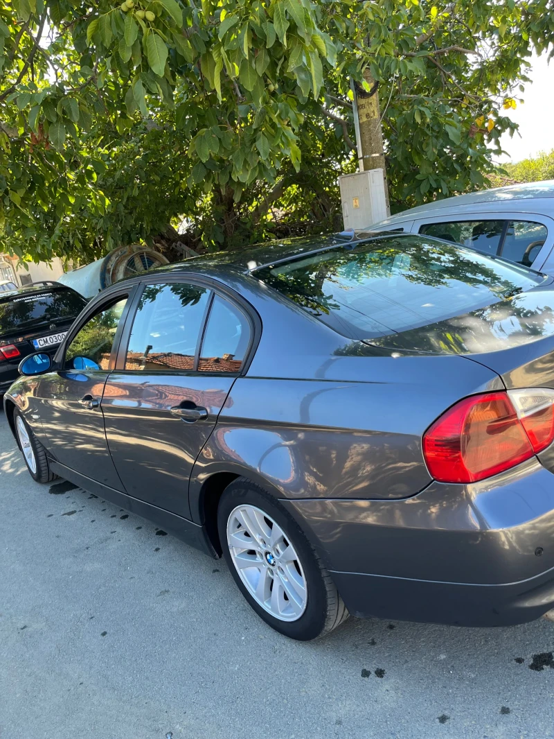 BMW 320, снимка 3 - Автомобили и джипове - 52205196