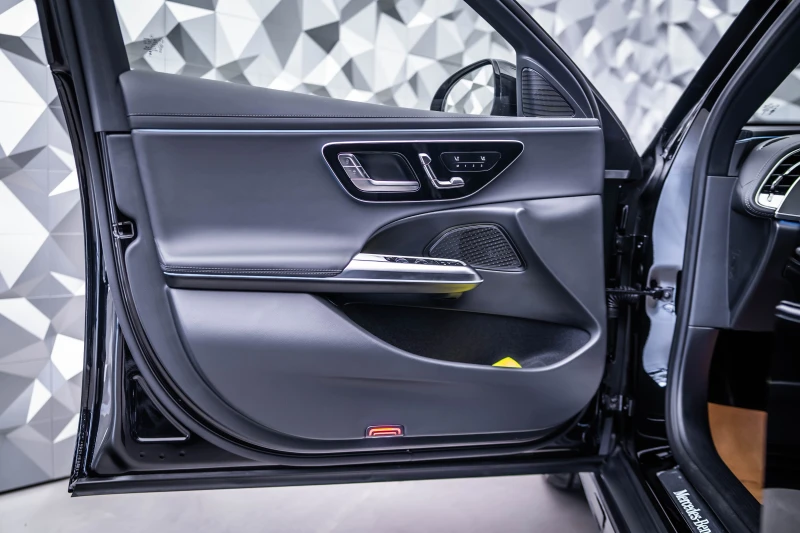 Mercedes-Benz E 450 d ALL TERAIN Wagon* 360* Widescreen, снимка 7 - Автомобили и джипове - 53109079