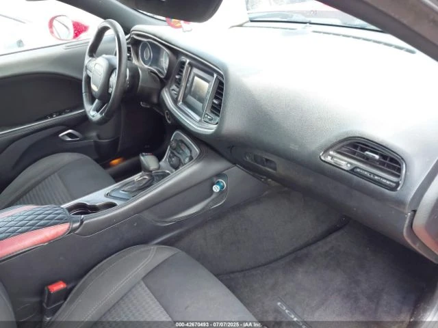 Dodge Challenger SXT | Mobile.bg   17