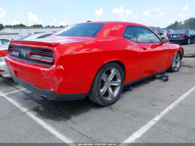 Dodge Challenger SXT - изображение 4