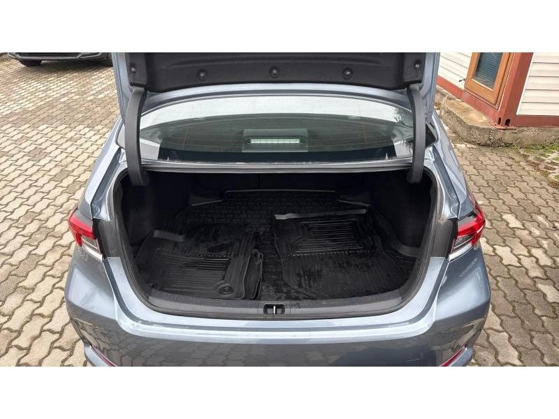 Toyota Corolla SDN 1.6P CVT EXECUTIVE, снимка 10 - Автомобили и джипове - 53424225