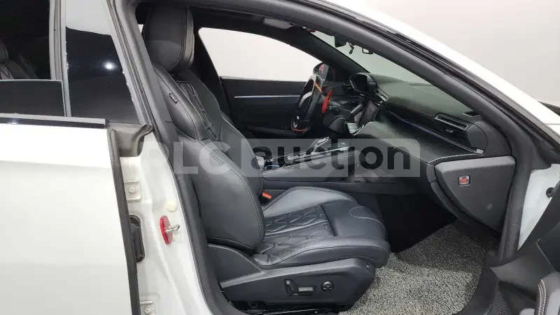 Peugeot 508 Peugeot 508 , 2020, снимка 15 - Автомобили и джипове - 54071419