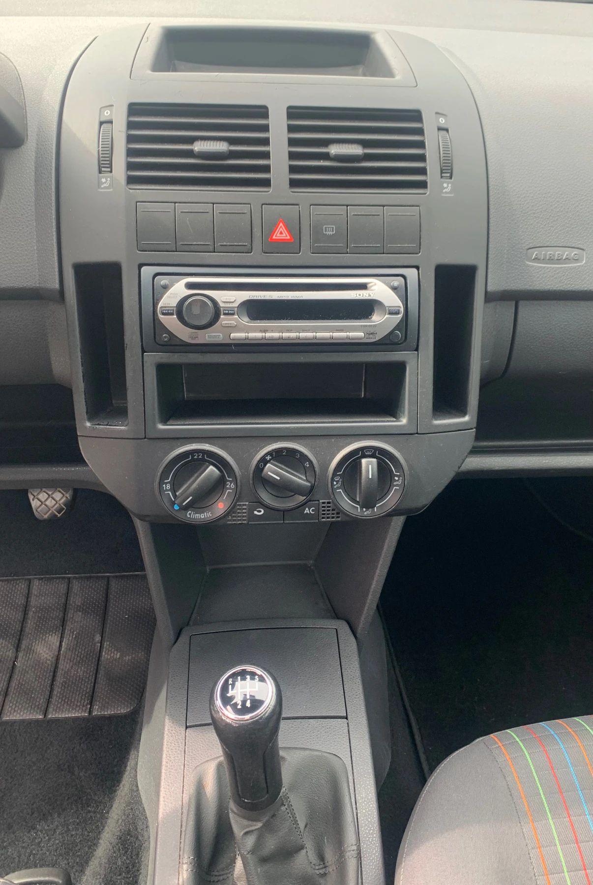 VW Polo 1.2b - изображение 10