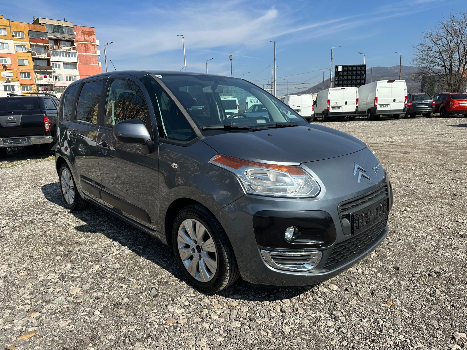 Citroen C3 Picasso 1.4i 95kc - изображение 7