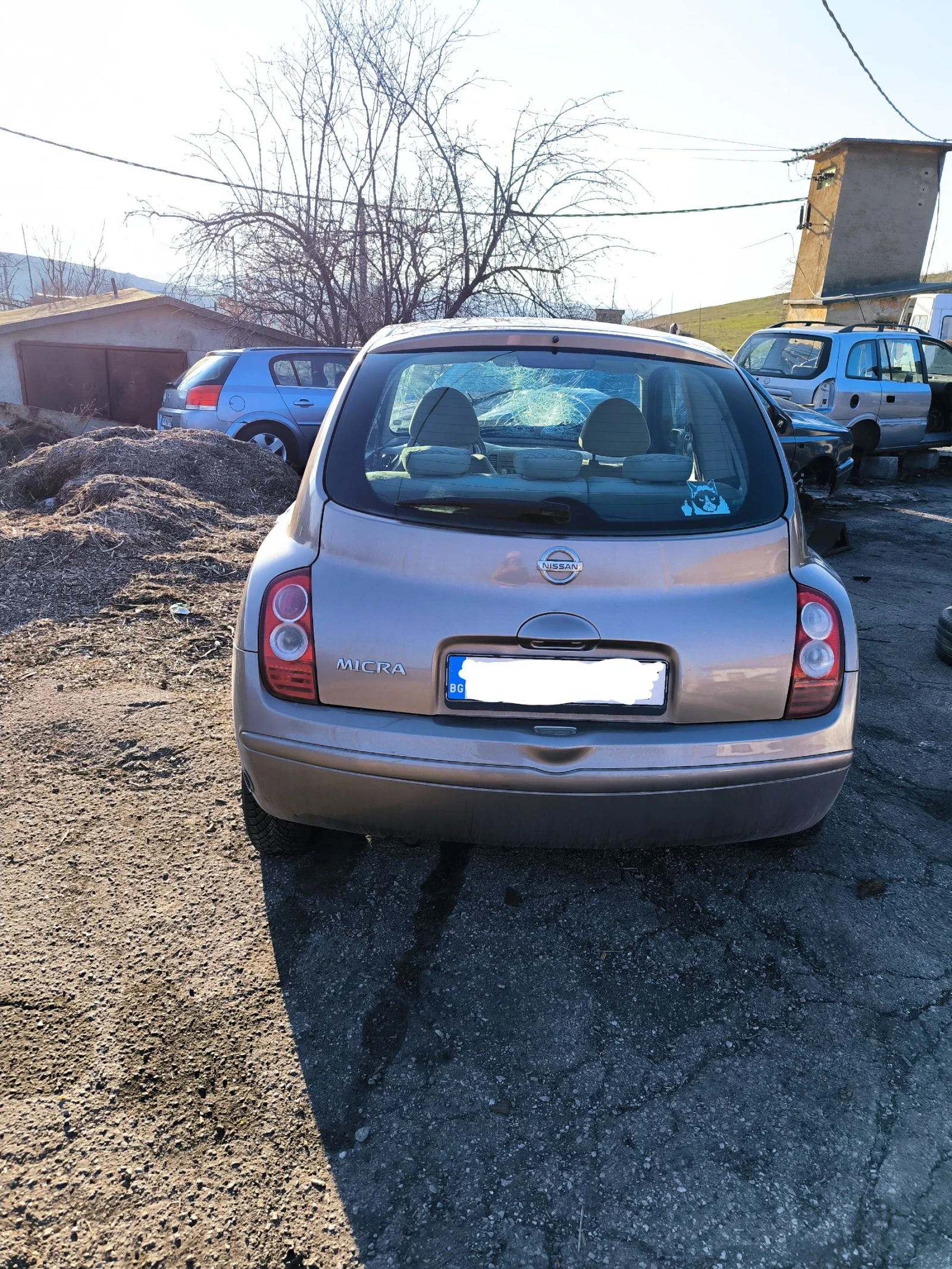 Nissan Micra  - изображение 6