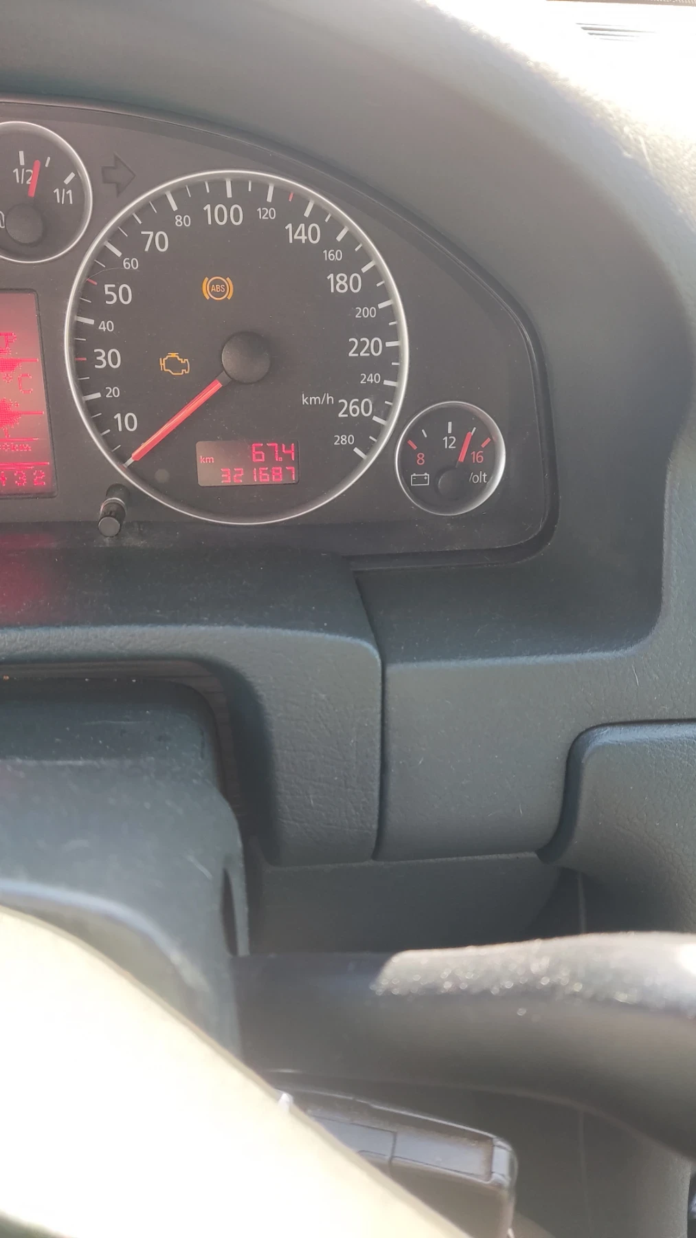 Audi A6 Allroad  - изображение 8