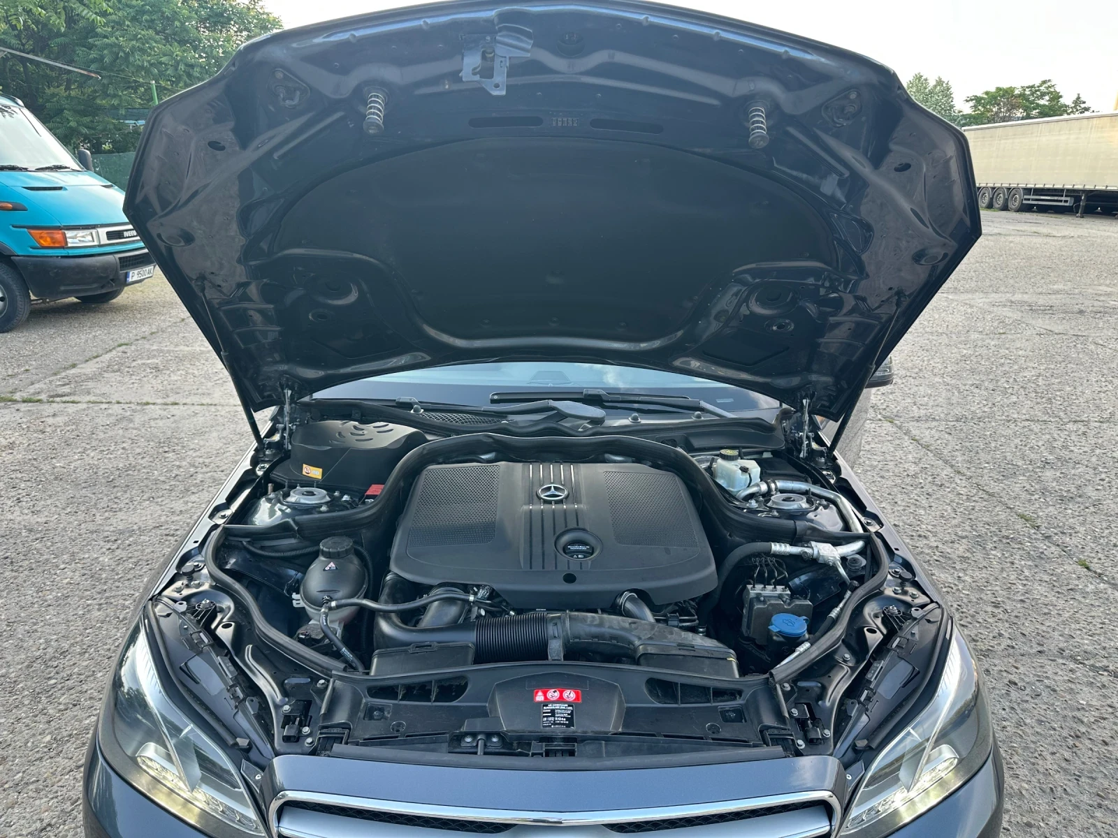 Mercedes-Benz E 220 E 220 / 4 MATIC  | Mobile.bg   17