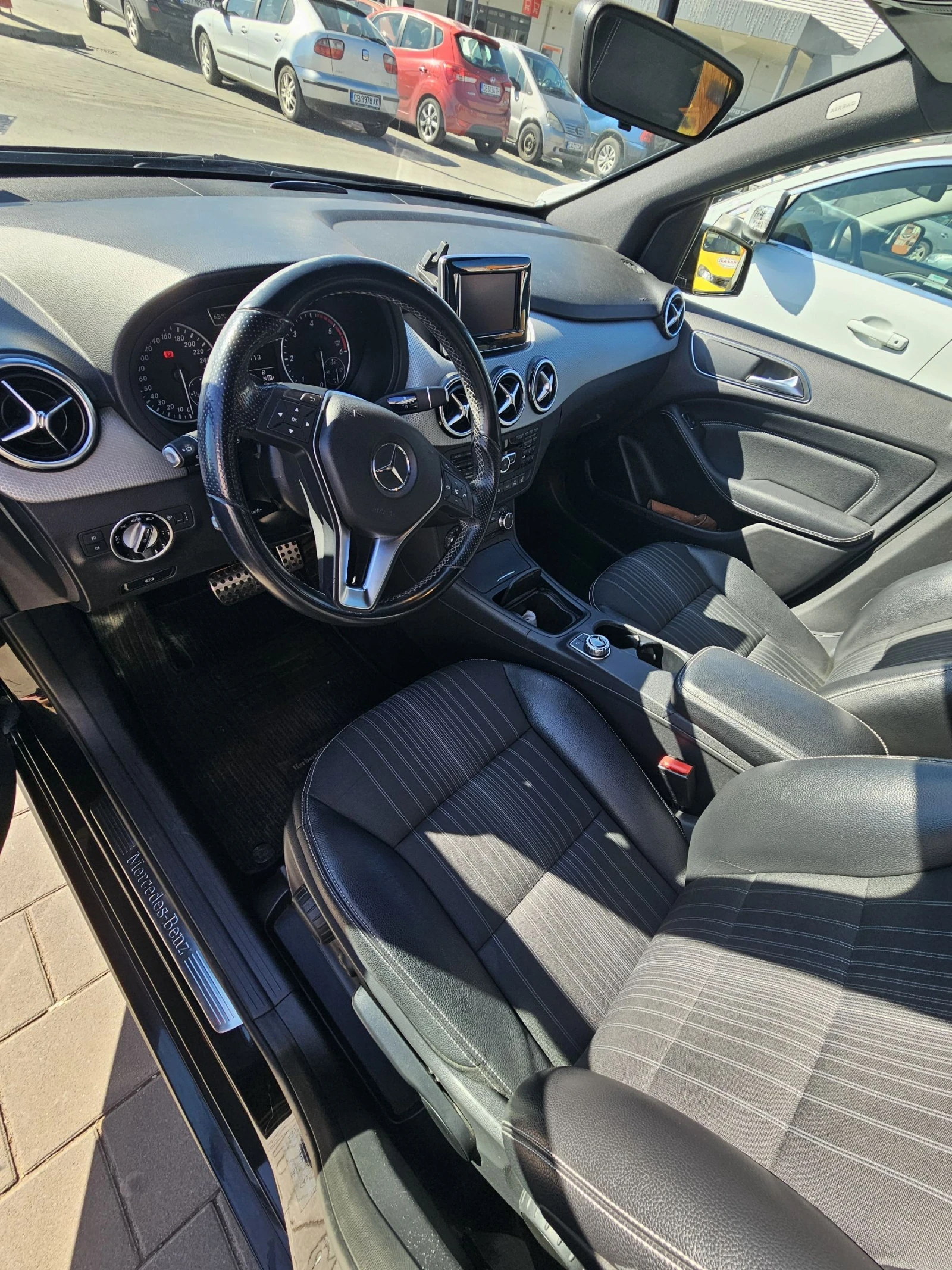 Mercedes-Benz B 180 SPORT - изображение 9
