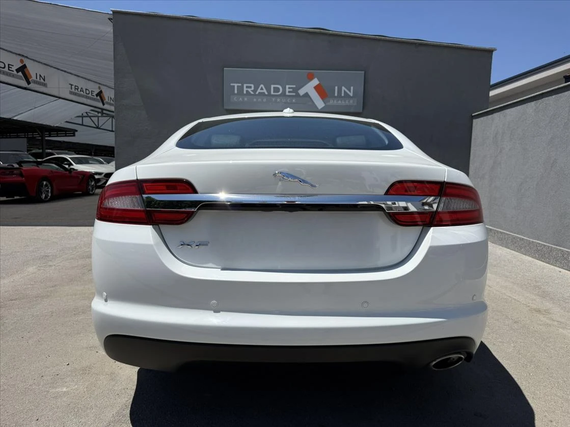 Jaguar Xf 2.2d - изображение 5