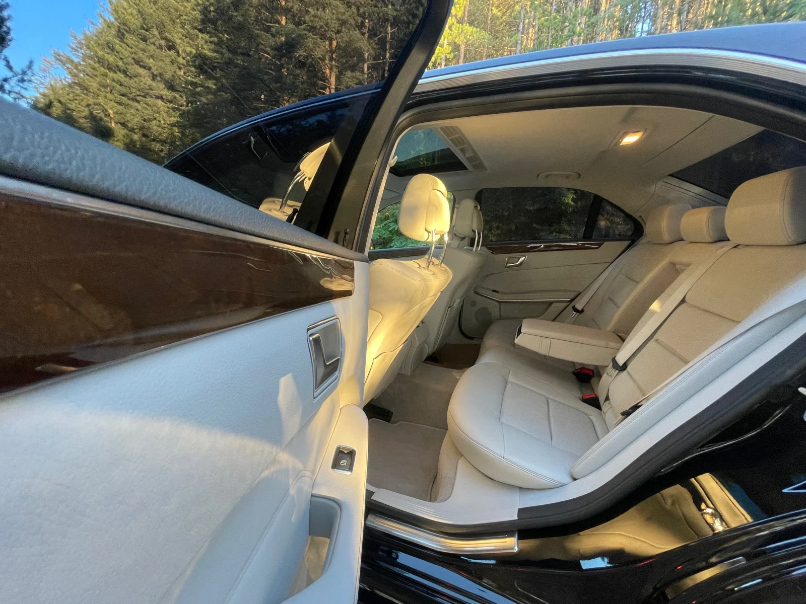 Mercedes-Benz E 350, снимка 7 - Автомобили и джипове - 53825876