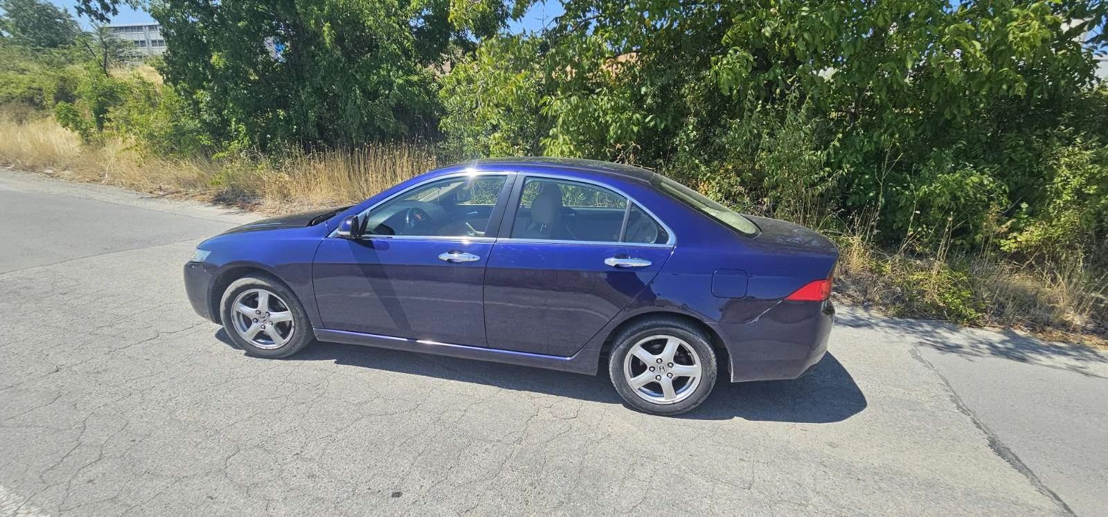 Honda Accord, снимка 2 - Автомобили и джипове - 54100764