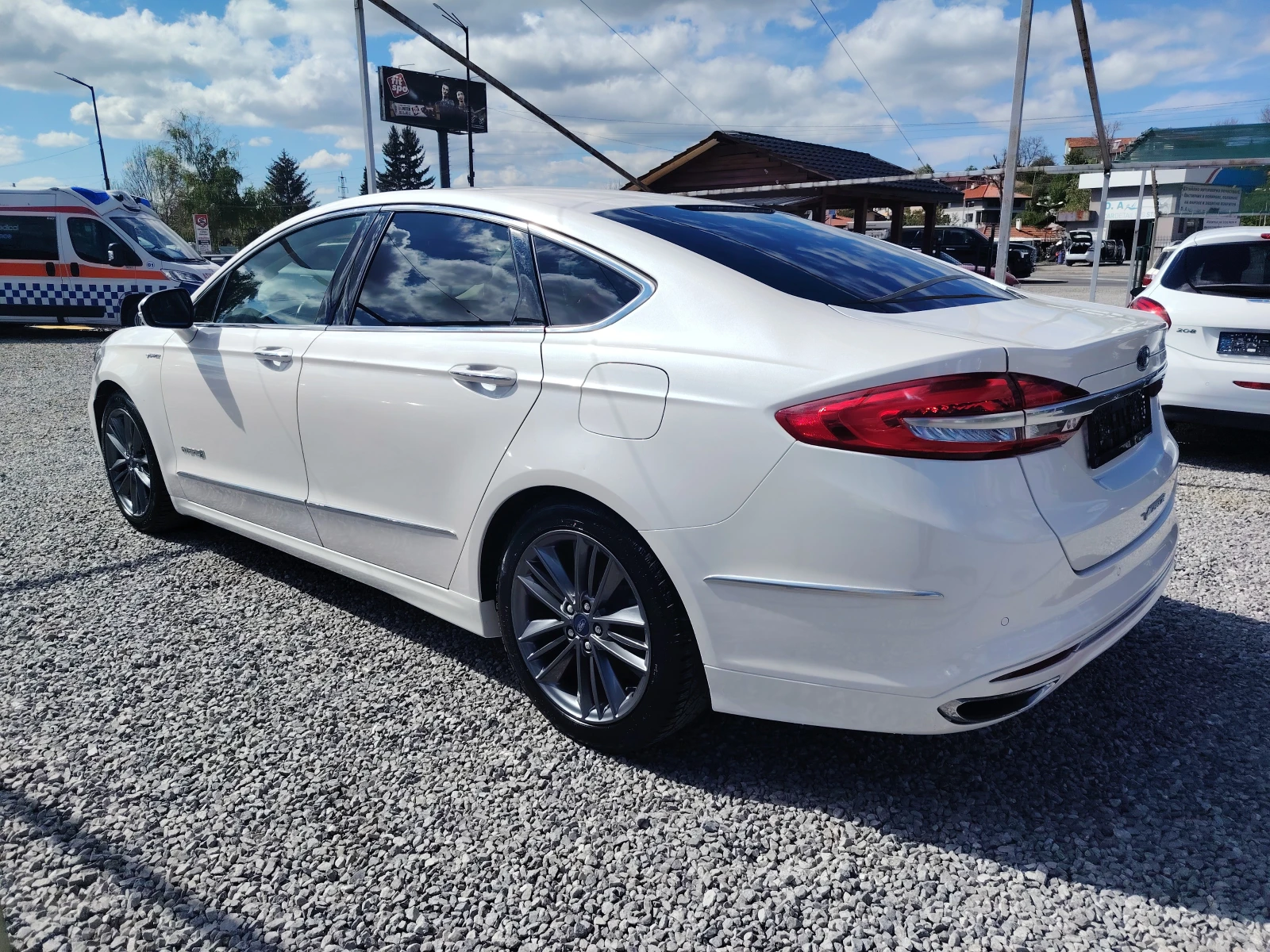 Ford Mondeo 2.0 Hybrid Vignale Face Lift , снимка 4 - Автомобили и джипове - 54582234