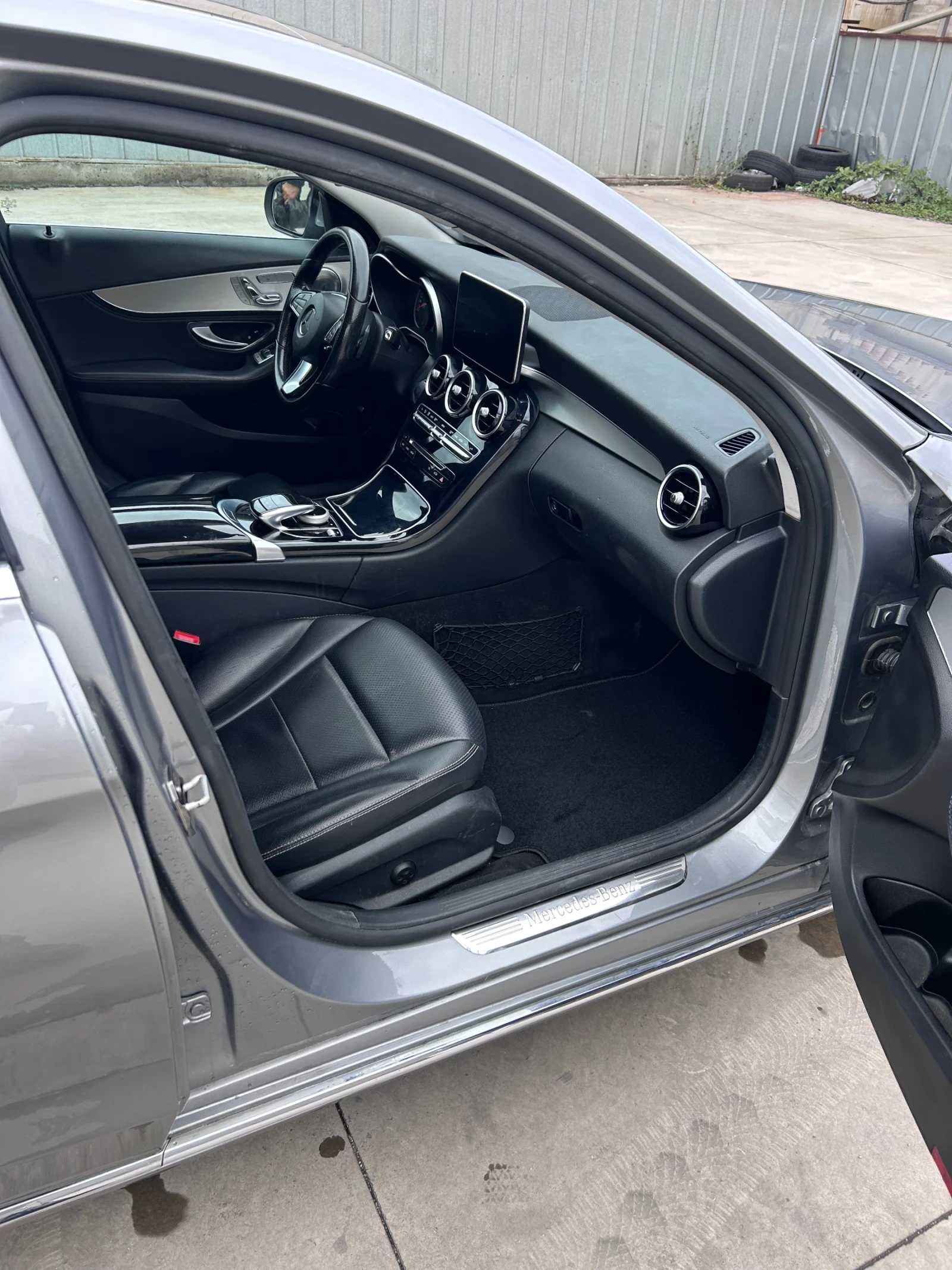 Mercedes-Benz C 300 C300/W205-245hp./2015, снимка 9 - Автомобили и джипове - 54748321