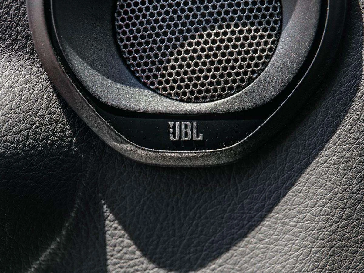 Toyota Supra КОЖА / КЕЙЛЕС / 360 / JBL / ЦЕНА ДО БГ, снимка 12 - Автомобили и джипове - 54895905