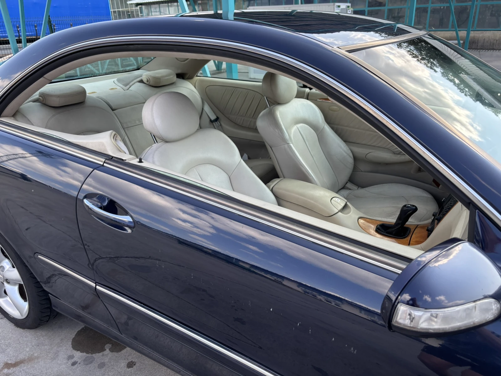 Mercedes-Benz CLK 270 CDI, снимка 11 - Автомобили и джипове - 55353331