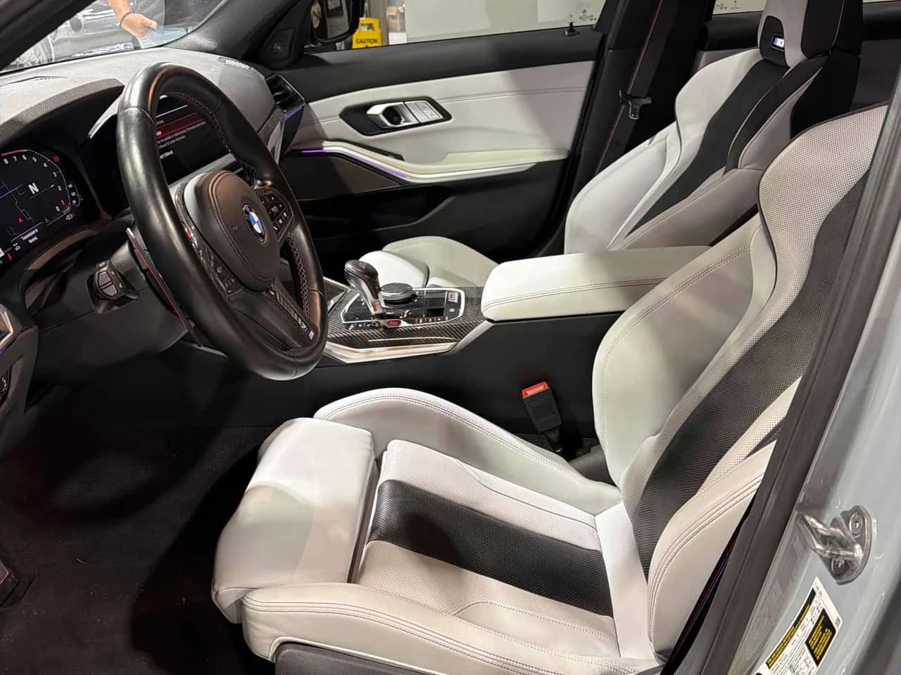 BMW M3 * Competition M xDrive* АВТОКРЕДИТ БЕЗ ПЪРВОНАЧАЛН, снимка 5 - Автомобили и джипове - 55592081