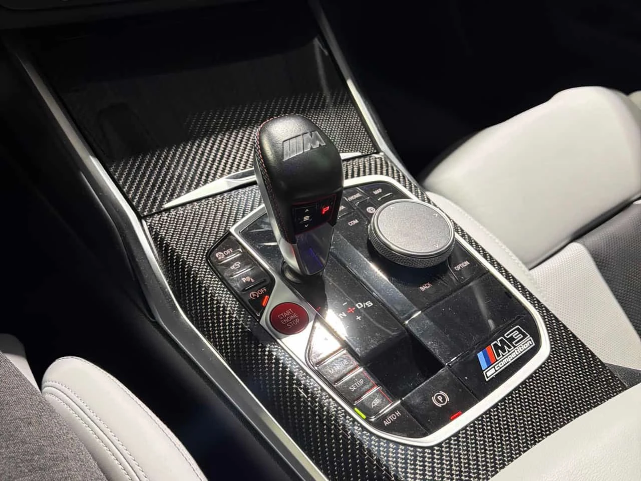 BMW M3 * Competition M xDrive* АВТОКРЕДИТ БЕЗ ПЪРВОНАЧАЛН, снимка 10 - Автомобили и джипове - 55592081