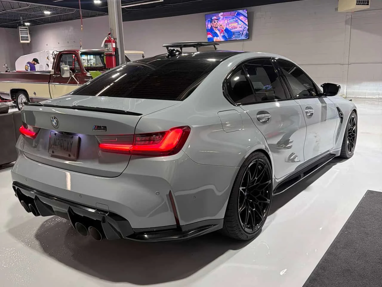 BMW M3 * Competition M xDrive* АВТОКРЕДИТ БЕЗ ПЪРВОНАЧАЛН, снимка 3 - Автомобили и джипове - 55592081