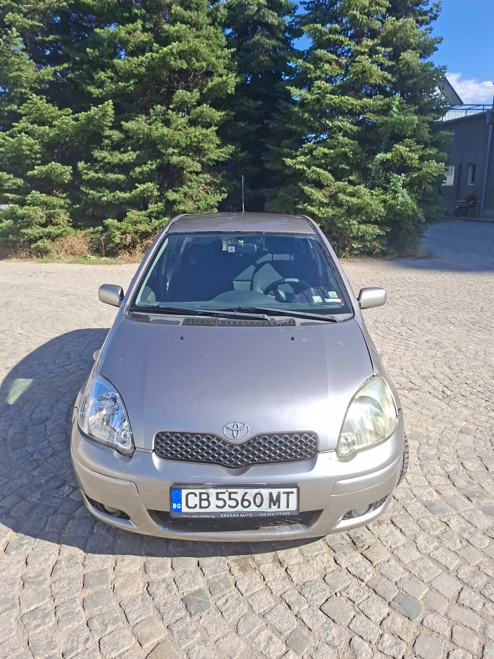 Toyota Yaris Седан