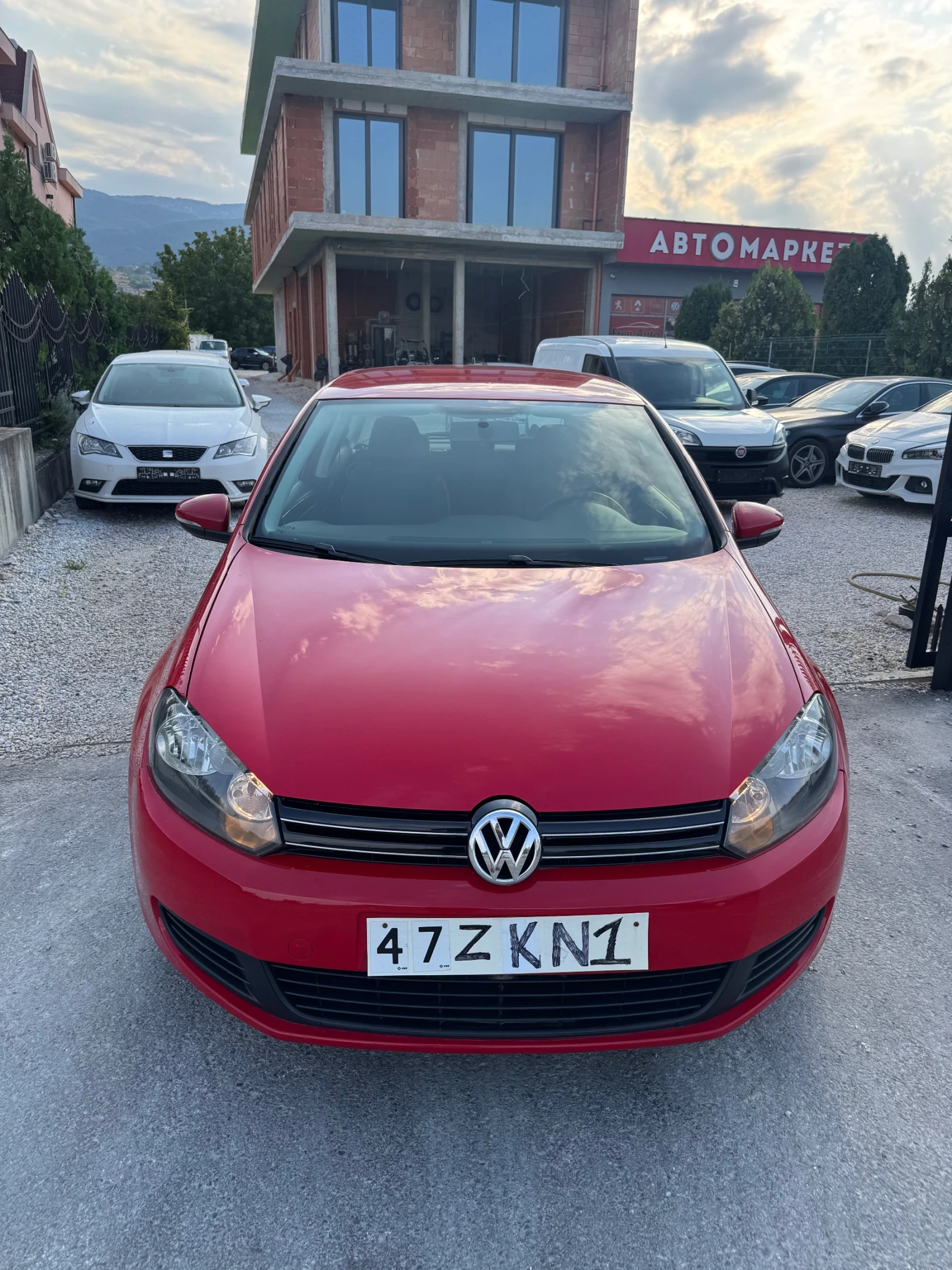 VW Golf 1.4 tsi , снимка 2 - Автомобили и джипове - 55825548