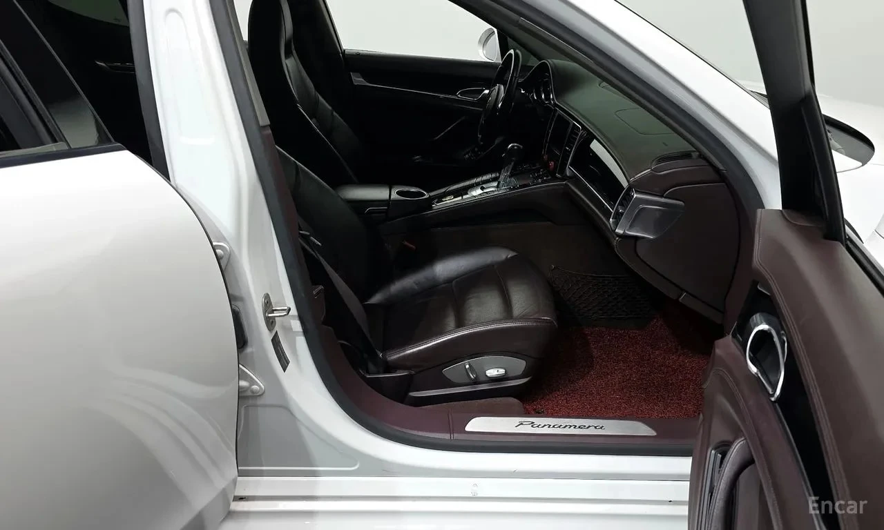 Porsche Panamera * 3.0 Diesel * ЦЕНА ДО БГ, снимка 15 - Автомобили и джипове - 56022628
