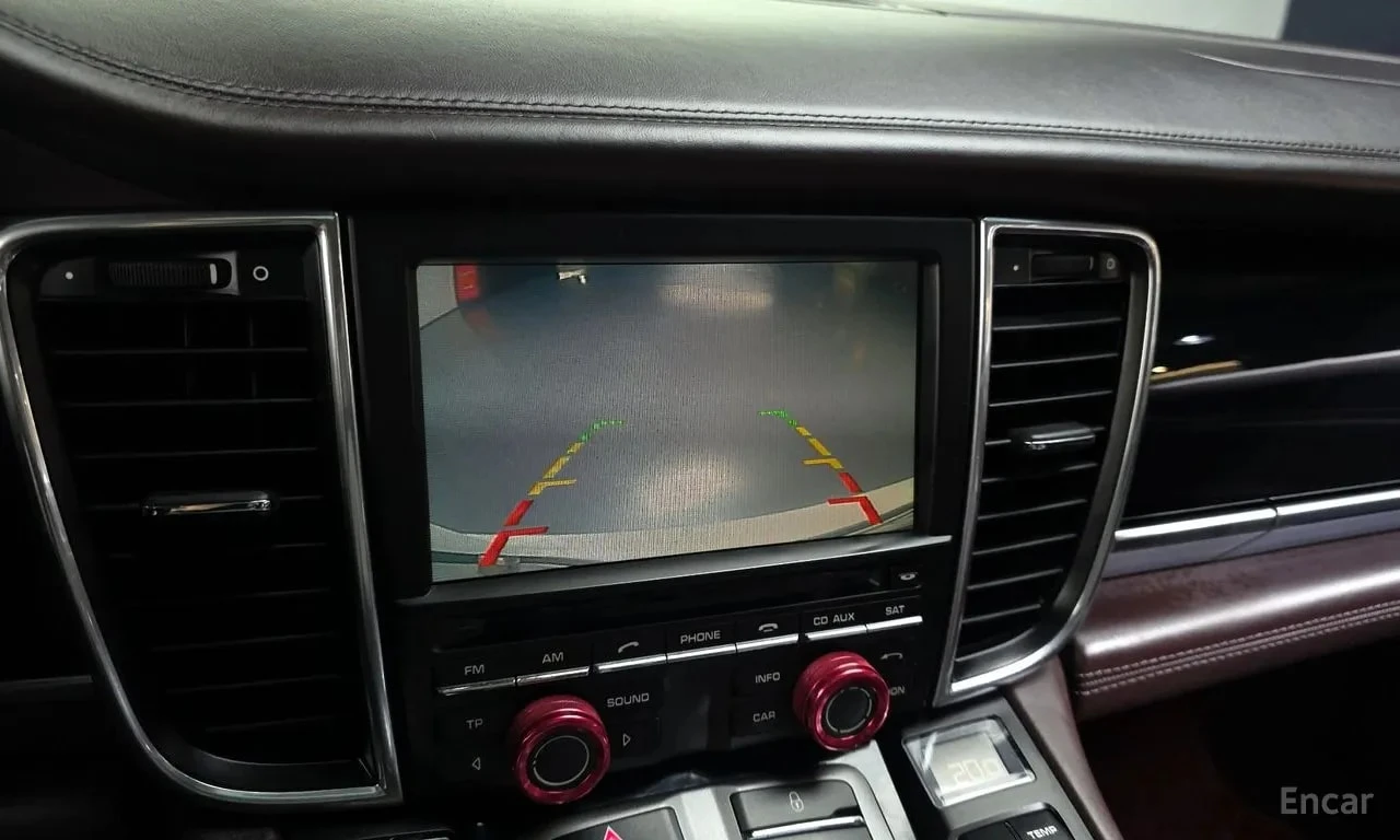 Porsche Panamera * 3.0 Diesel * ЦЕНА ДО БГ, снимка 13 - Автомобили и джипове - 56022628