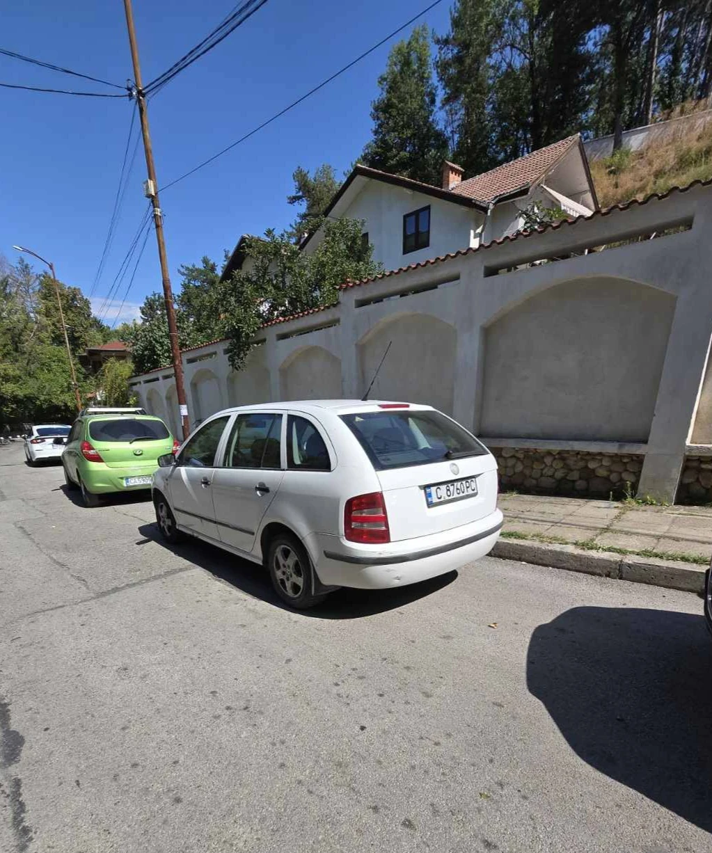 Skoda Fabia 1.4 MPI   ГАЗ/БЕНЗИН, снимка 2 - Автомобили и джипове - 56154504