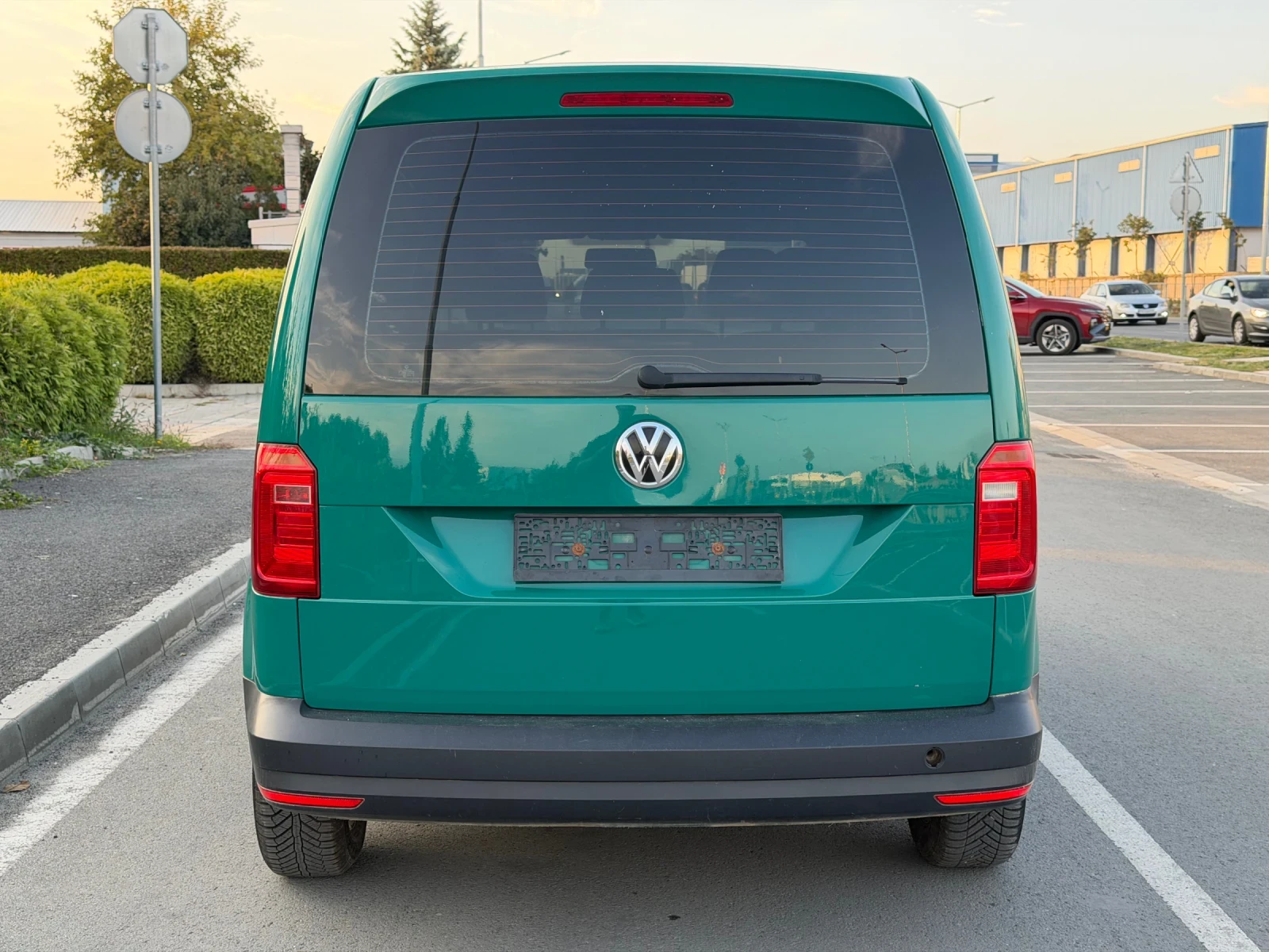 VW Caddy 2.0 TDi ���������� | ����� | ���� | ����� | ��� | Mobile.bg � ����������� 5