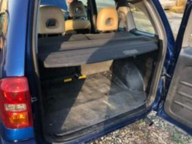 Toyota Rav4 2.0d4d Франция, снимка 13