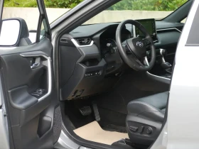 Toyota Rav4 XLE XYBRID AWD FULL/PANORAMA/360CAM, снимка 7