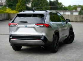 Toyota Rav4 XLE XYBRID AWD FULL/PANORAMA/360CAM, снимка 4