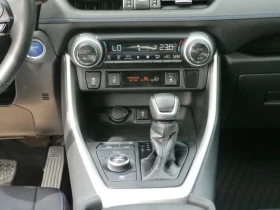 Toyota Rav4 XLE XYBRID AWD FULL/PANORAMA/360CAM, снимка 10