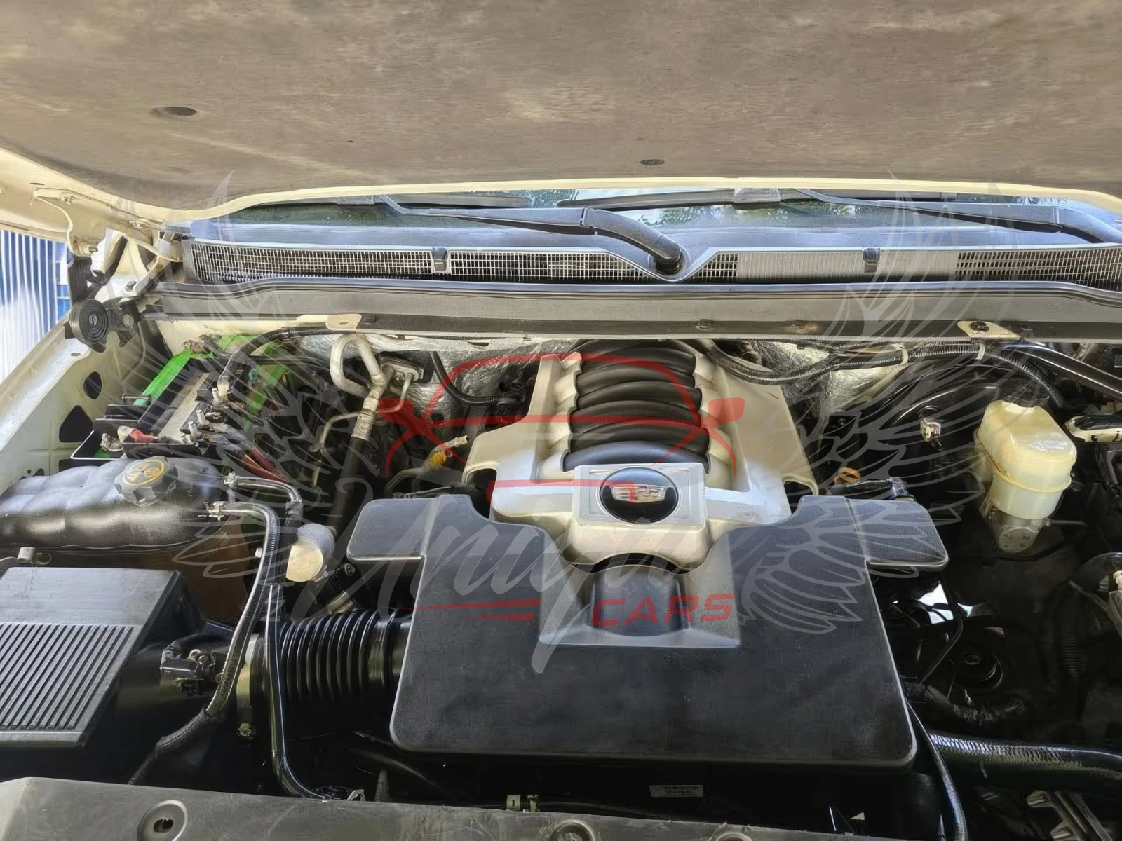 Cadillac Escalade 6.2L / V8 / Platinum | Mobile.bg   15