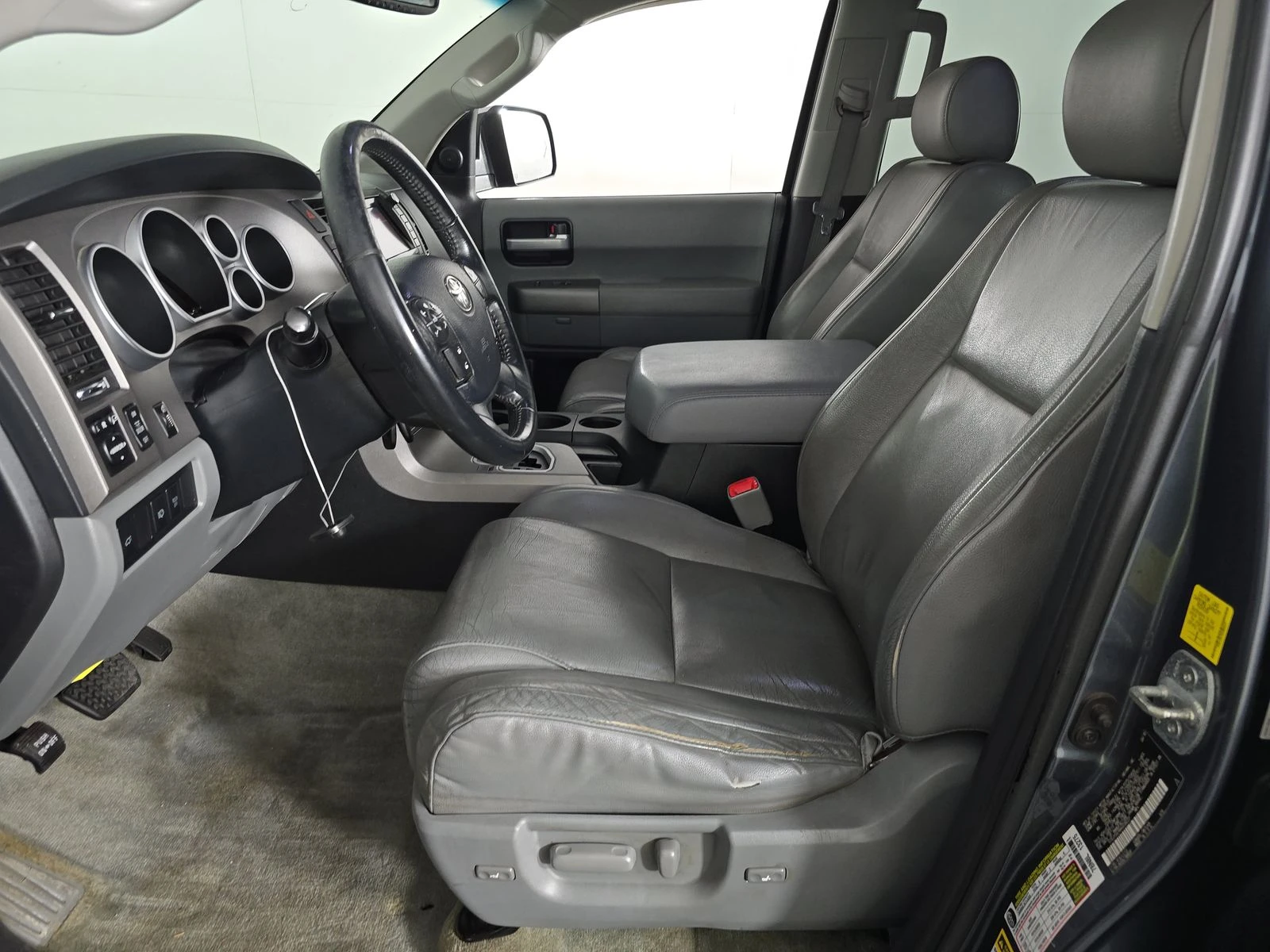 Toyota Sequoia Limited* АВТОКРЕДИТ - изображение 7