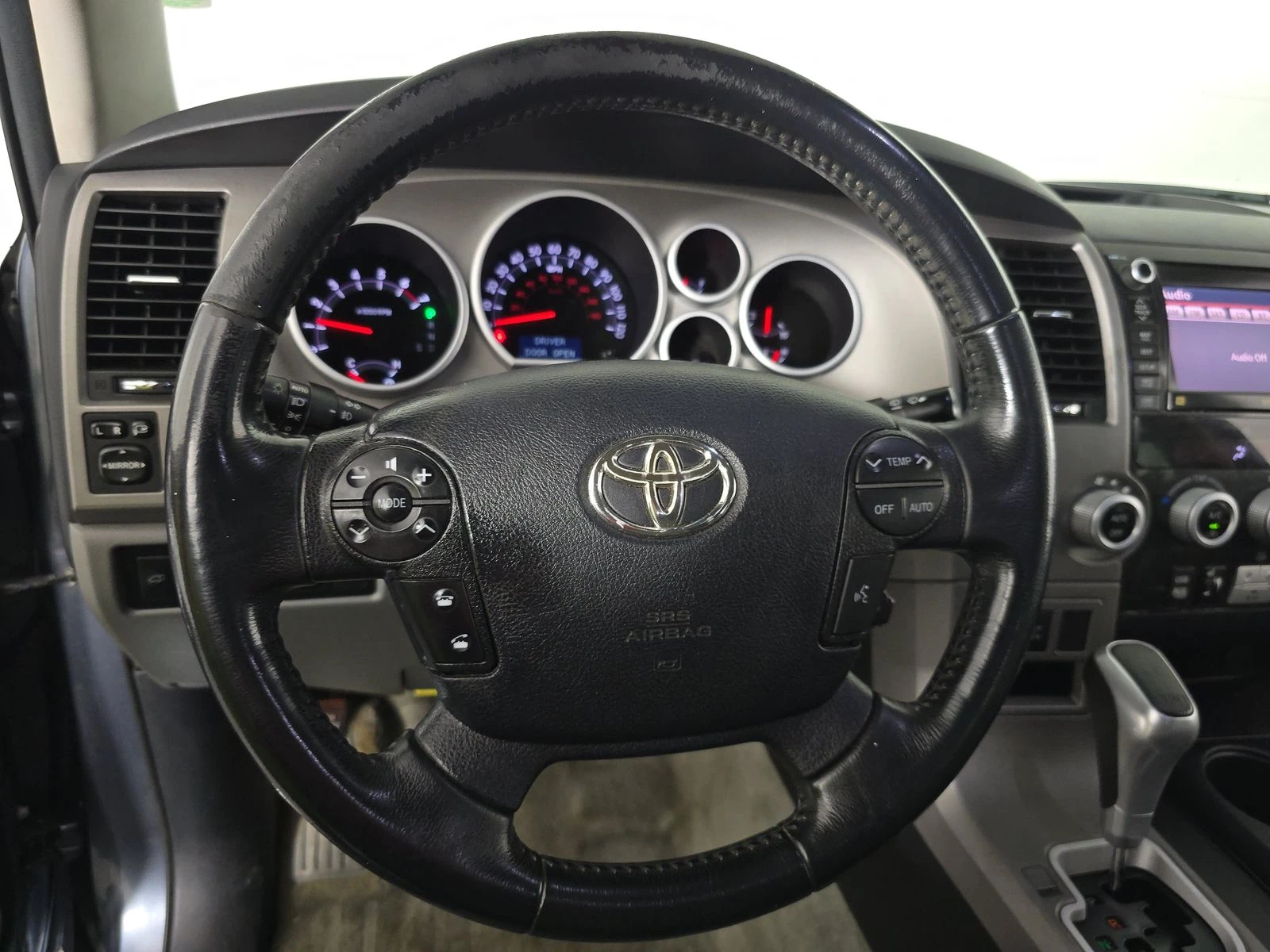 Toyota Sequoia Limited* АВТОКРЕДИТ - изображение 10