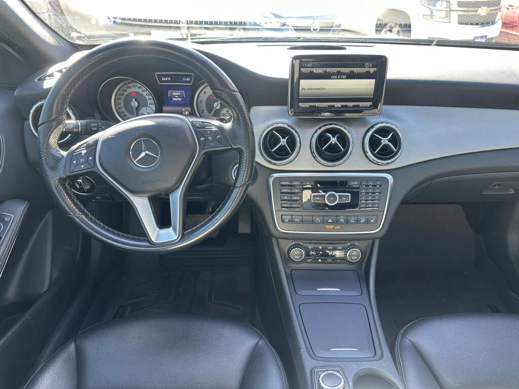 Mercedes-Benz GLA 250 4MATIC* ПАМЕТ* КОЖА* ПАНОРАМА* ПОДГРЕВ - изображение 8