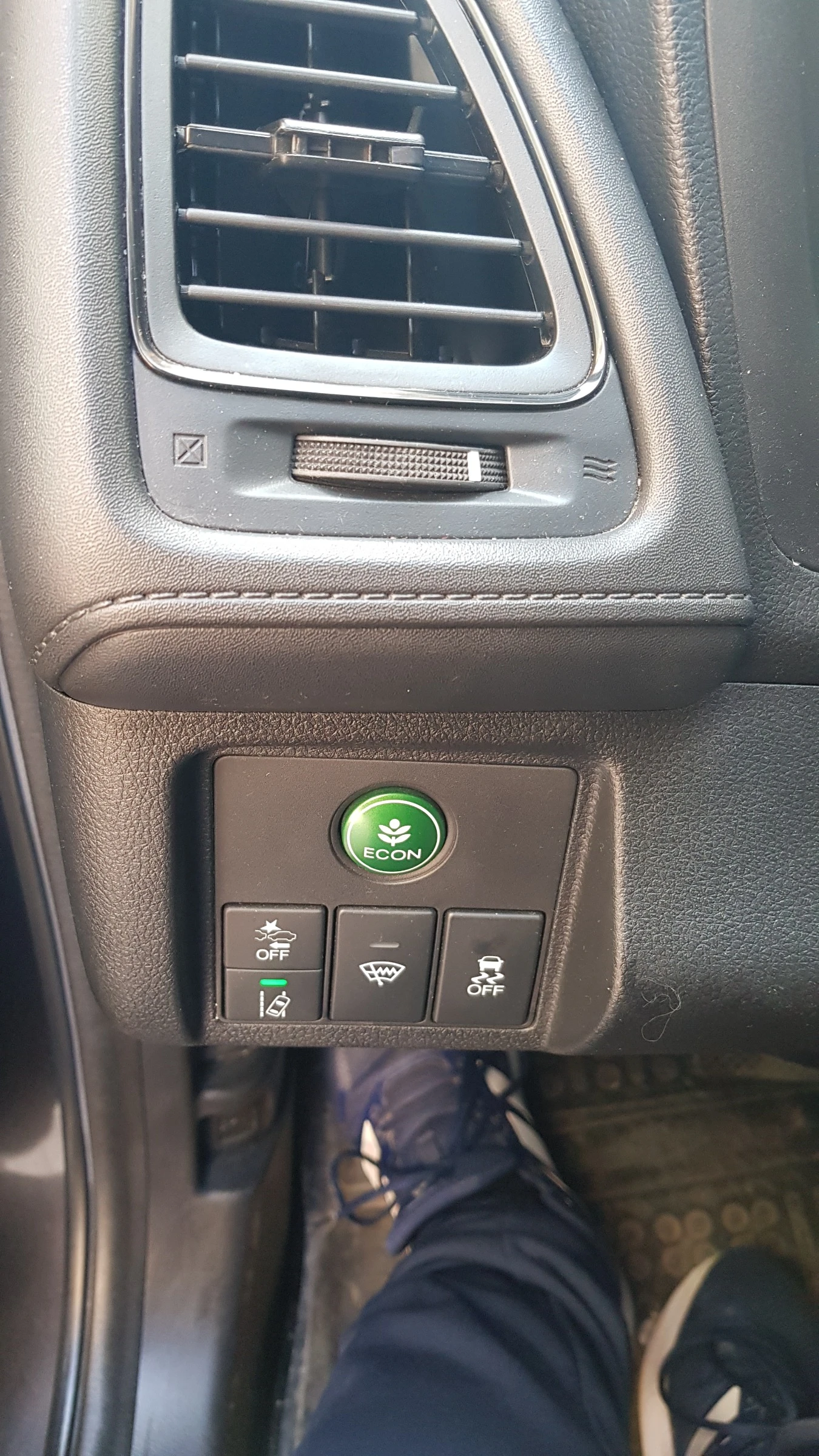 Honda Hr-v 1.8i , снимка 10 - Автомобили и джипове - 53863127