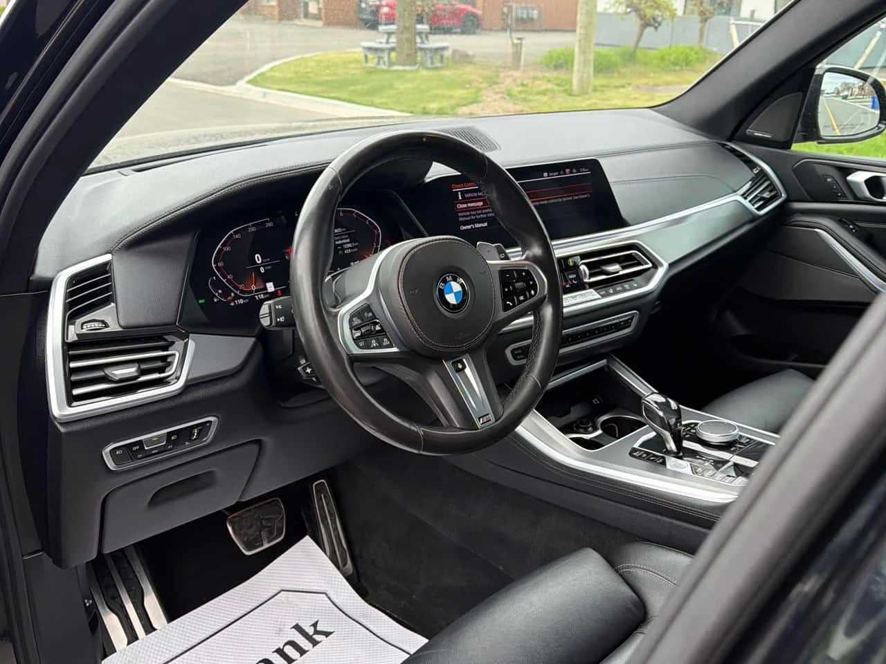 BMW X5 * xDrive40i * ПОДГРЕВИ * 360 * PANO * H/K, снимка 5 - Автомобили и джипове - 54393603