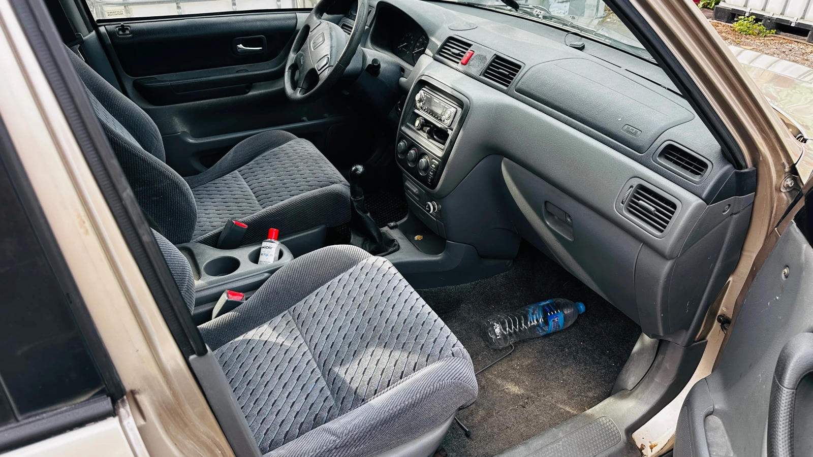 Honda Cr-v 2.0i газов инж Италия, снимка 3 - Автомобили и джипове - 54496392
