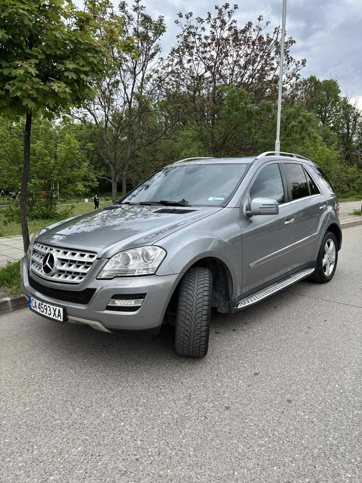 Mercedes-Benz ML 350 CDI 4-MATIC AMG Line, снимка 2 - Автомобили и джипове - 54747774