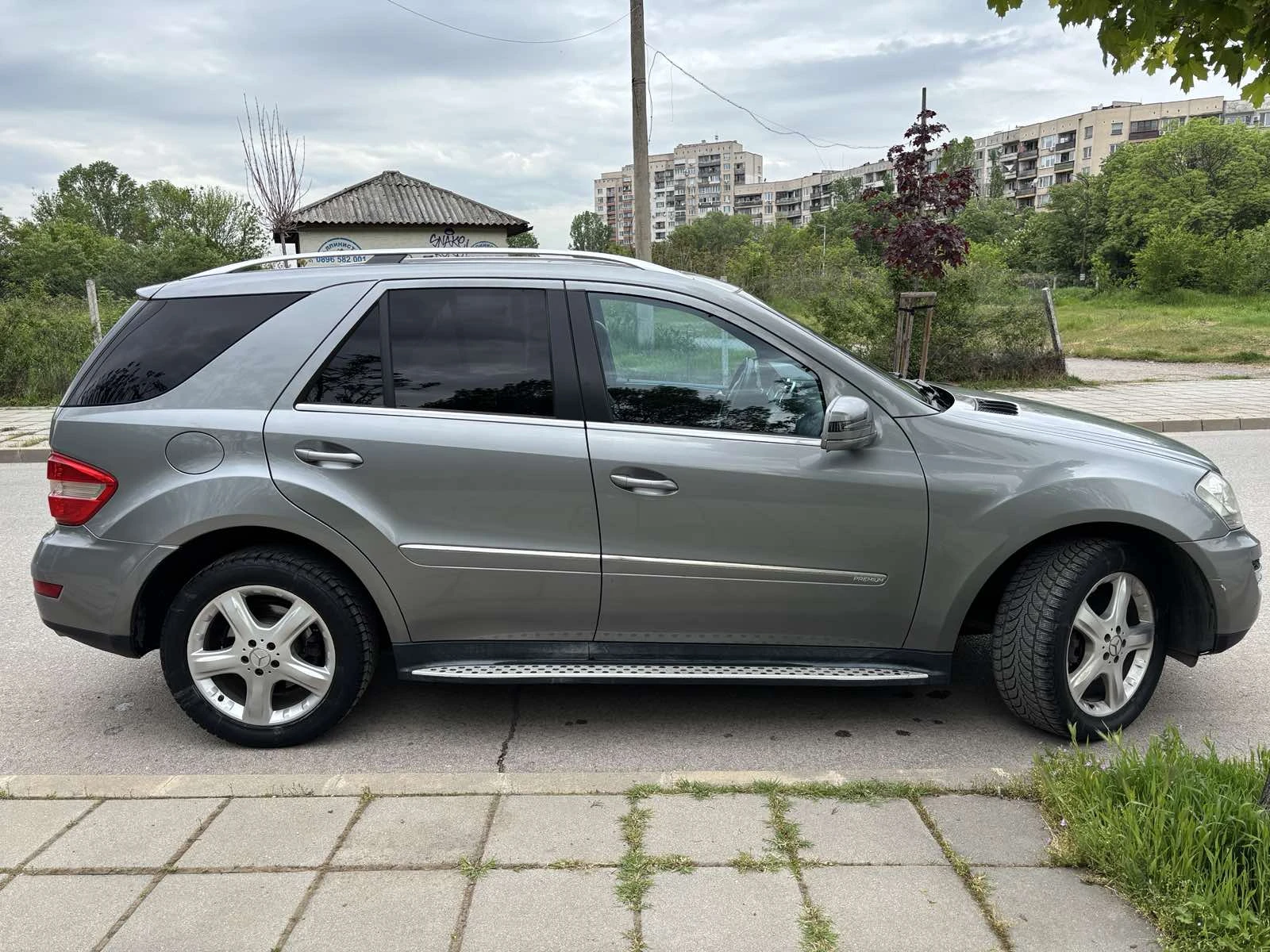 Mercedes-Benz ML 350 CDI 4-MATIC AMG Line, снимка 7 - Автомобили и джипове - 54747774