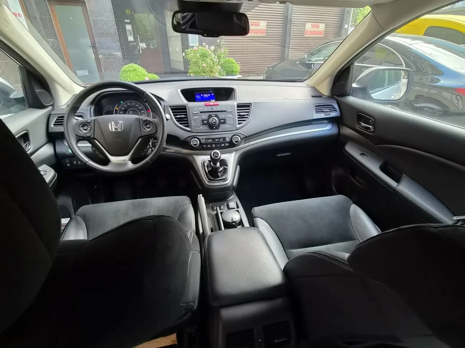 Honda Cr-v 2.0 155 коня 4x4 газ с регистрация всичко платено, снимка 12 - Автомобили и джипове - 54890295