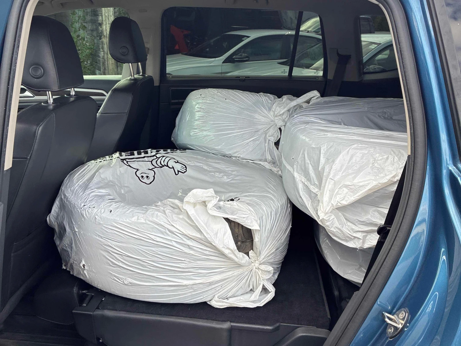 VW Atlas Comfortline* CARFAX * �������* ������*  | Mobile.bg � ����������� 14