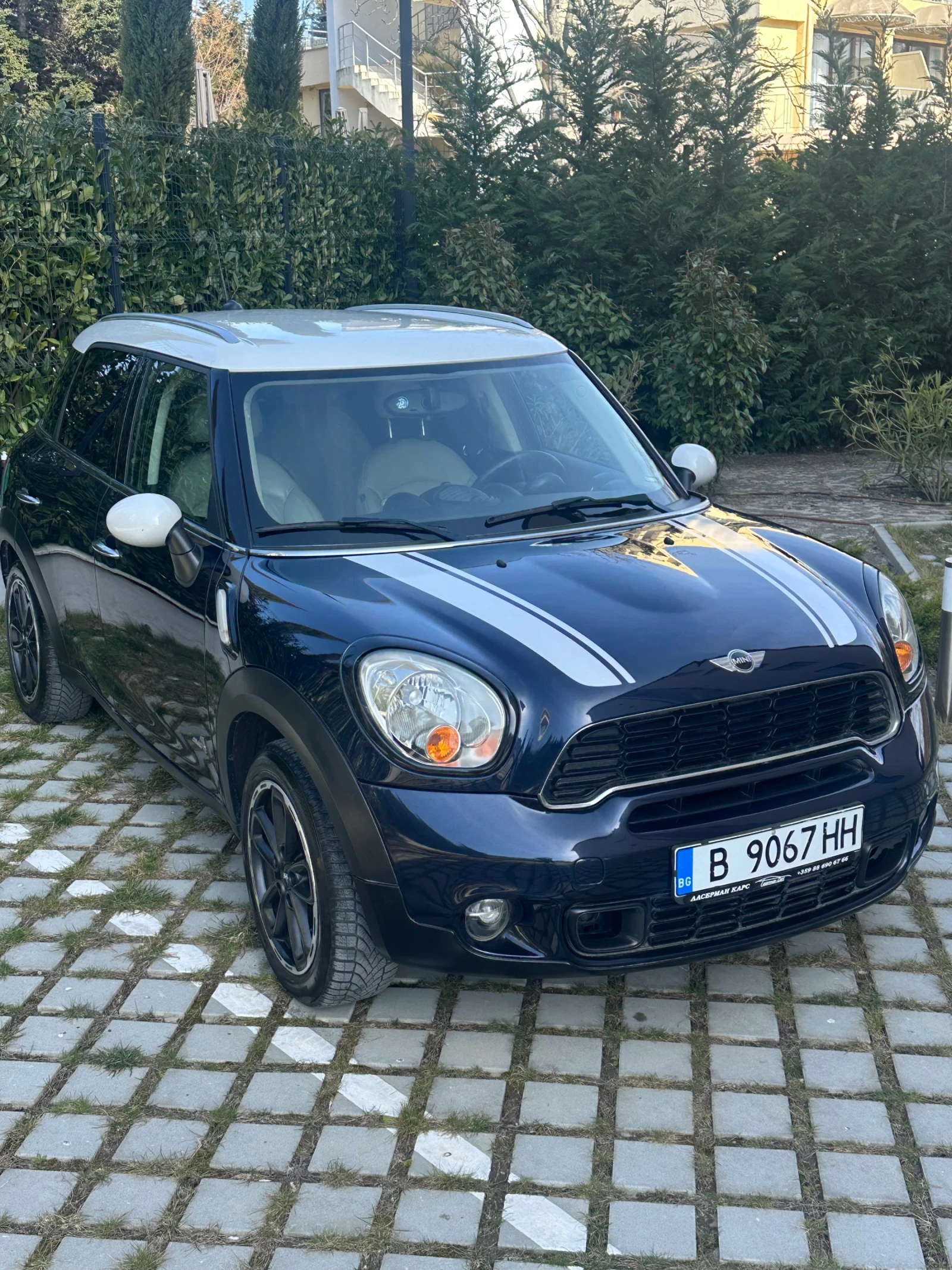 Mini Countryman D ALL 4, снимка 2 - Автомобили и джипове - 56345896