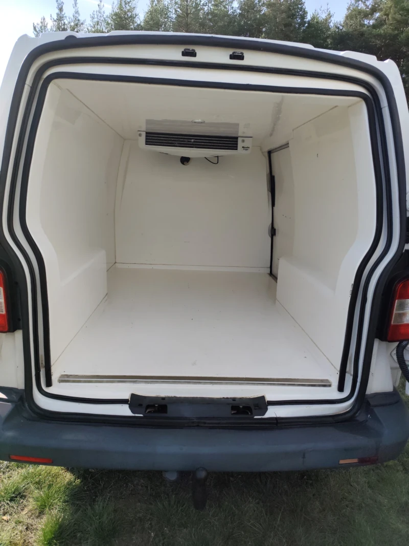 VW Transporter 2.0tdi хладилен, снимка 7 - Бусове и автобуси - 52788123