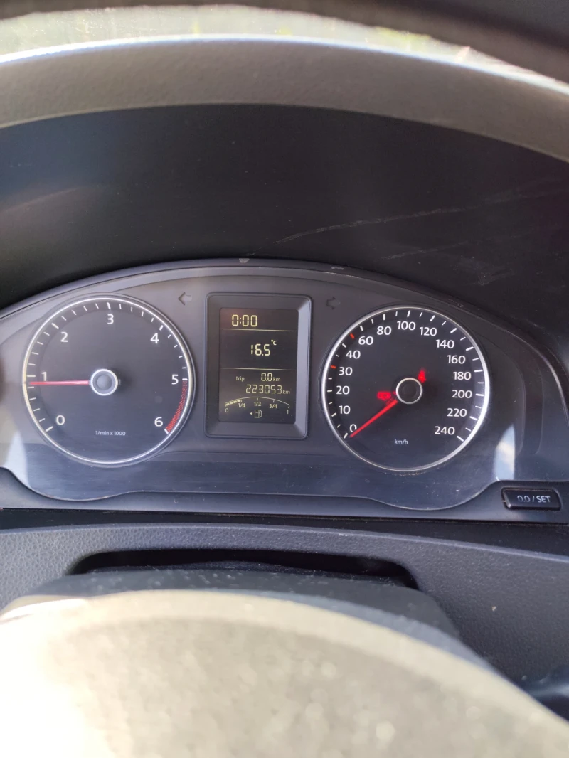 VW Transporter 2.0tdi хладилен, снимка 10 - Бусове и автобуси - 52788123